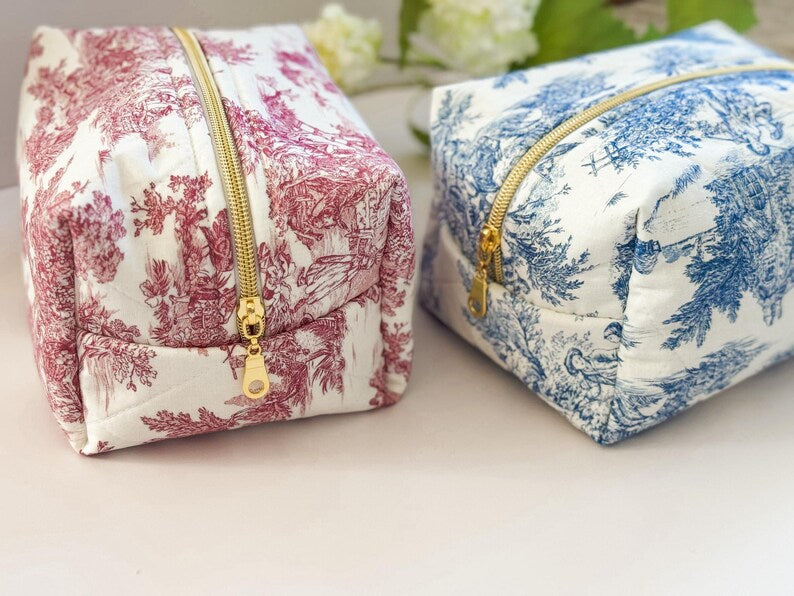 Toile Makeup Bag, Quilted Cosmetic Bag, Floral Toiletry Bag Women, Quilted Travel Bag, Boxy Makeup Bag, Grandmillenial